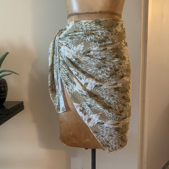 Vintage Scarf in 100% Georgette white, ivory and brown - in Hawk and Feathers - Picture 1 of 10